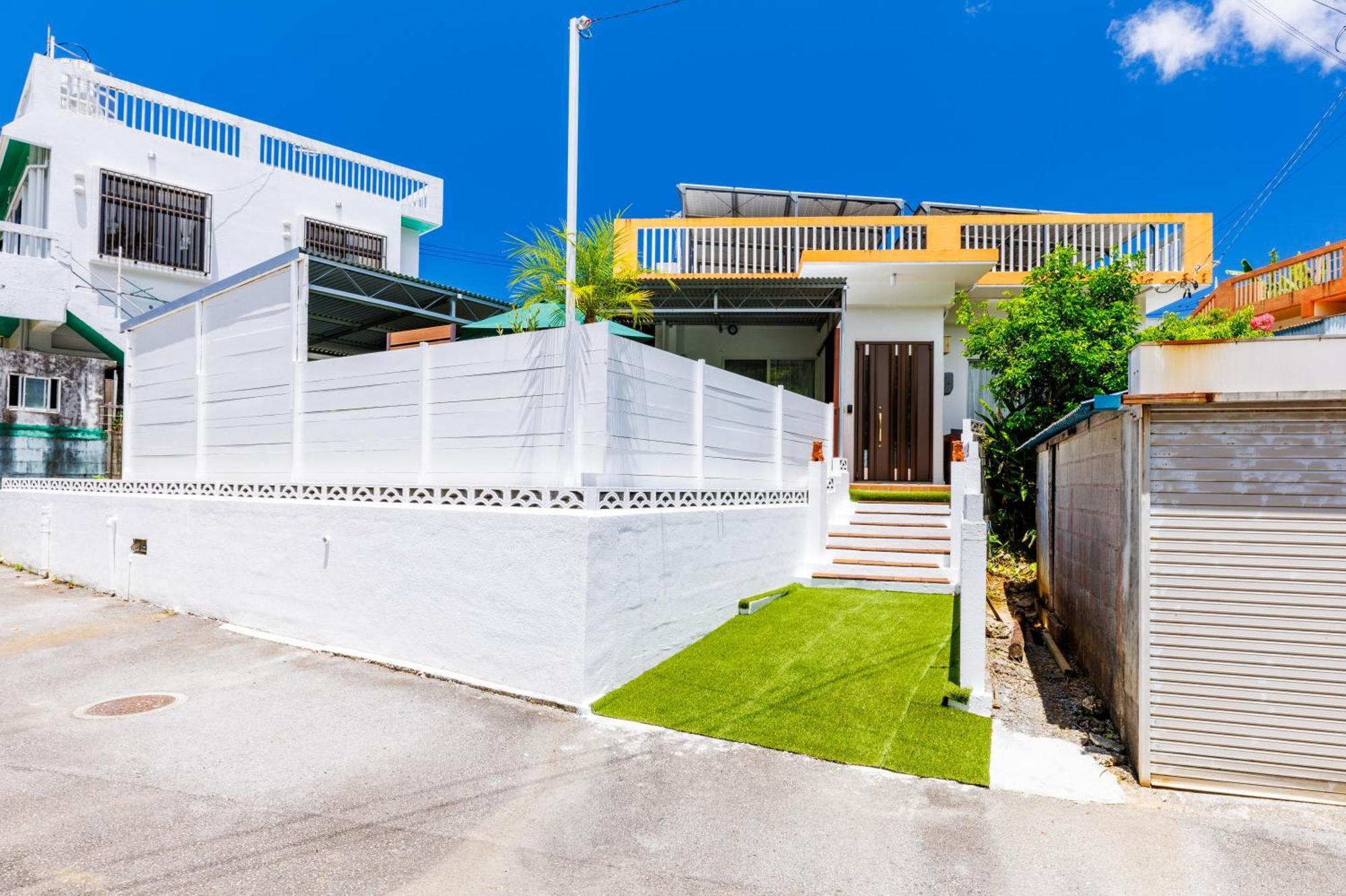 新規オープン サウナ Bbq ジャグジー付き 最大7名 無料駐車場4台 ビーチまで車で5分 Sky House Villa Uruma Exterior foto