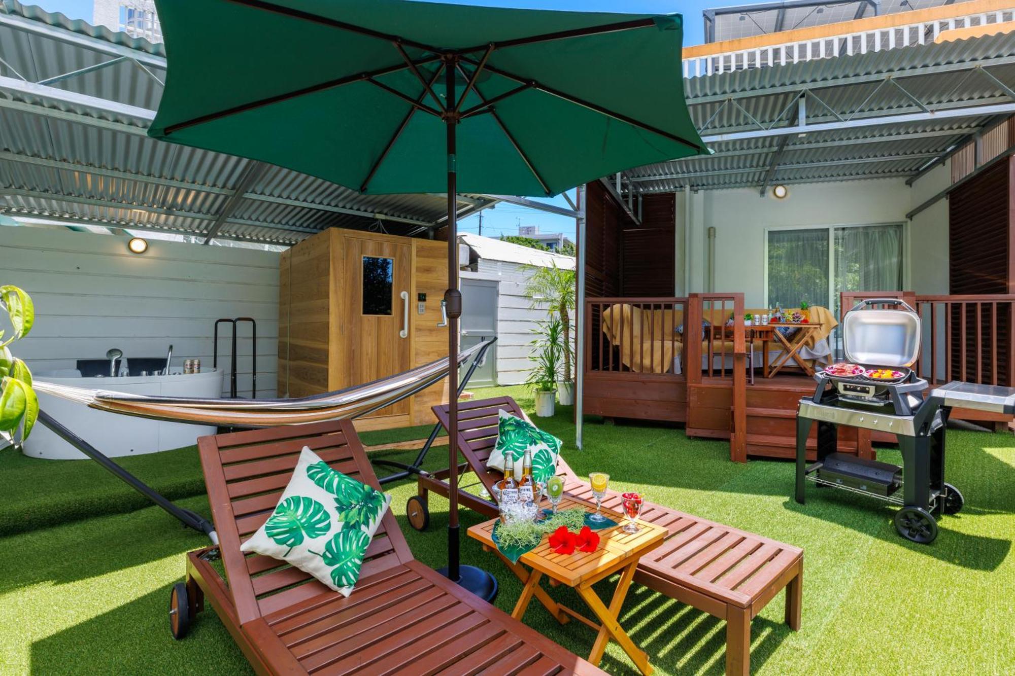 新規オープン サウナ Bbq ジャグジー付き 最大7名 無料駐車場4台 ビーチまで車で5分 Sky House Villa Uruma Exterior foto